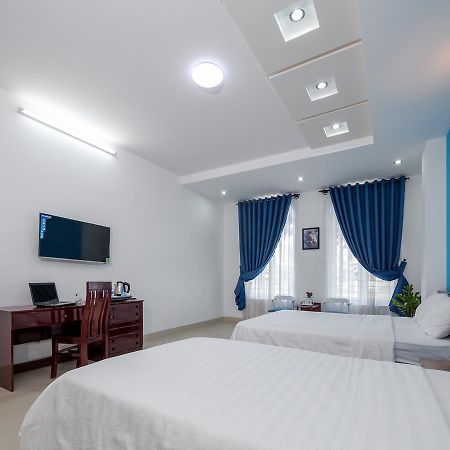 Cali Night Hotel Da Nang Exterior foto